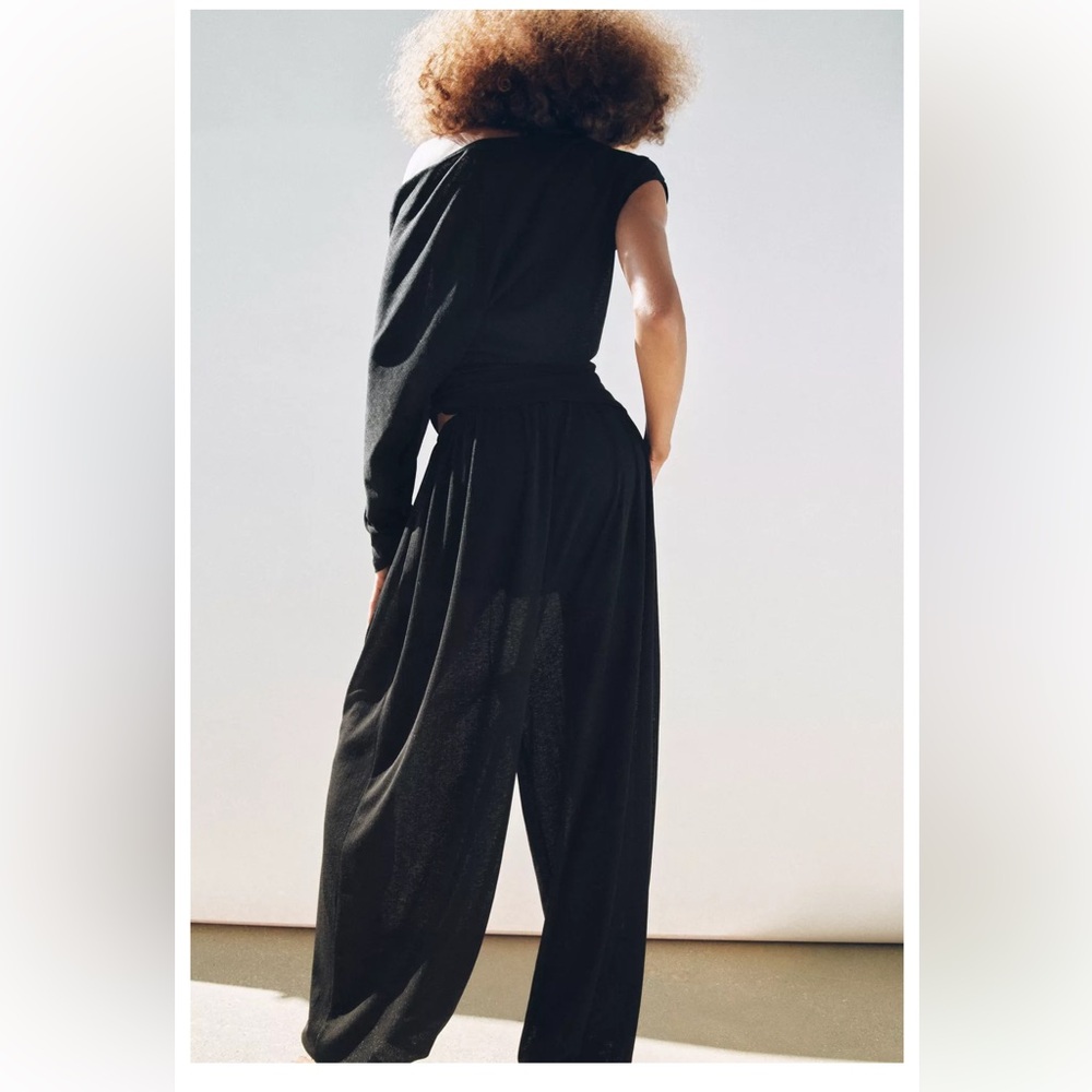 Zara Black Track Pants for Women - Picture 2 of 12
